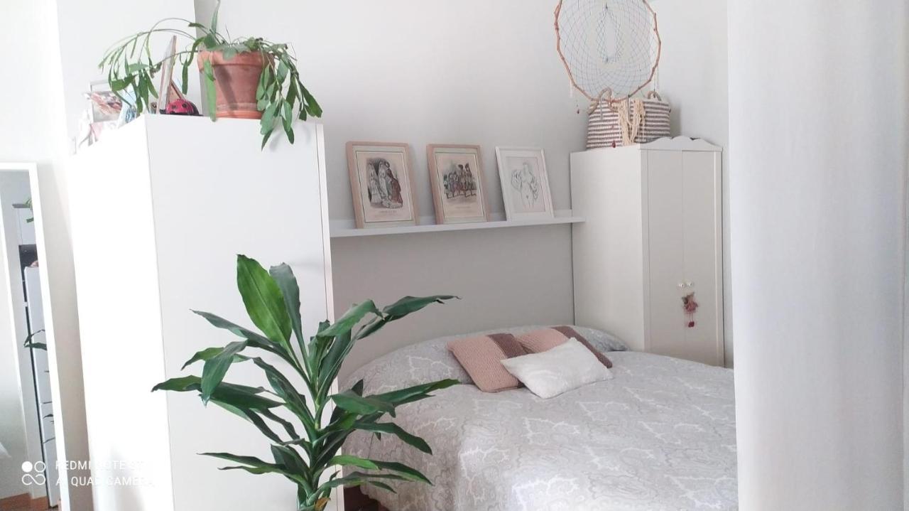 Studio Doria Sant Boi de Llobregat Bagian luar foto